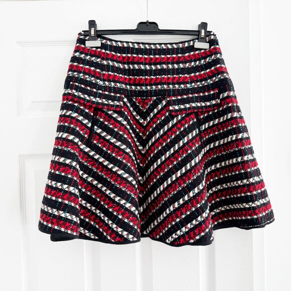 Oscar de la Renta Wool Tweed Skirt in Red/White/Black, size 8 (fits size 6) - Picture 2 of 7